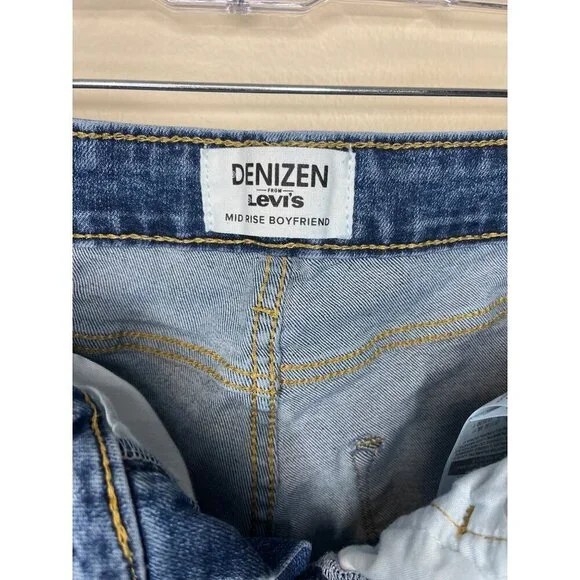 Denizen From Levis Mid Rise Boyfriend Jeans Size 8 Blue Distressed Denim Womens - Picture 4 of 5